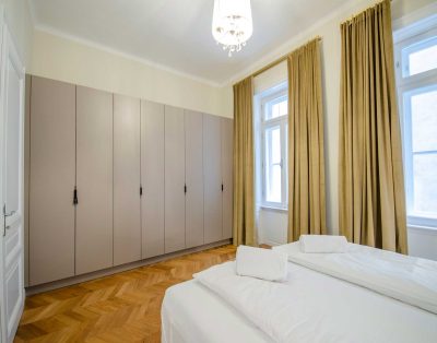 High-end 4-room apartment near the centre of Vienna